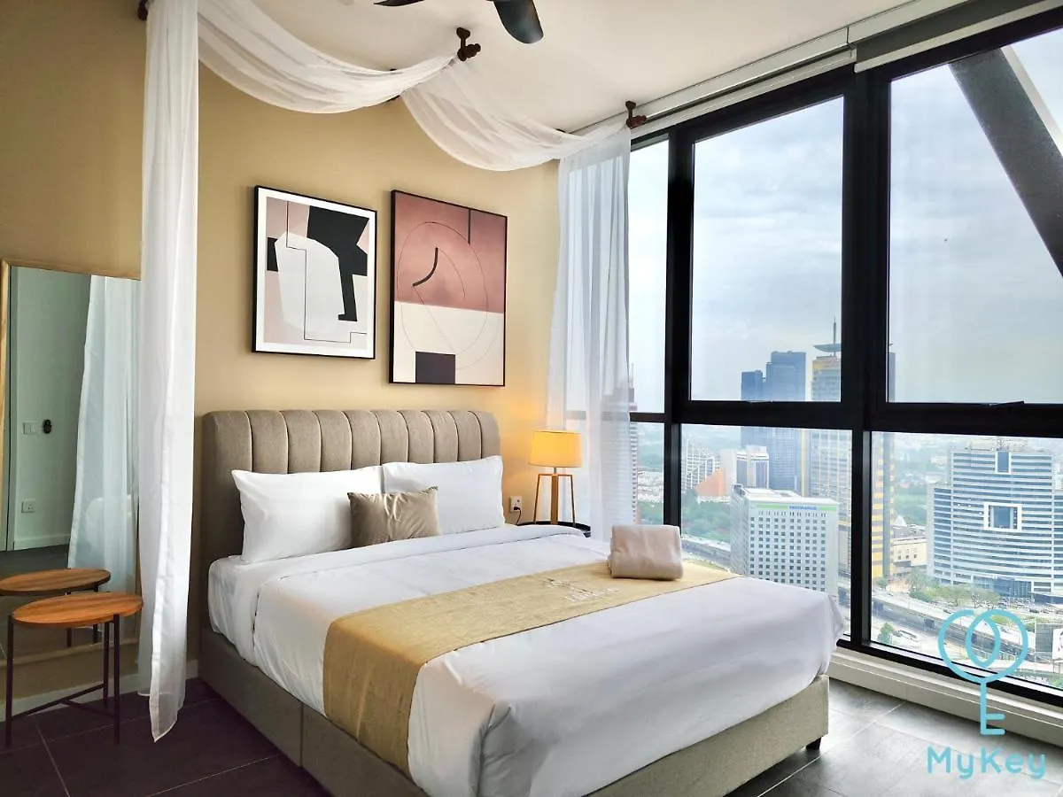 קואלה לומפור Scarletz Suites Klcc By Mykey 5*, קואלה לומפור מלזיה